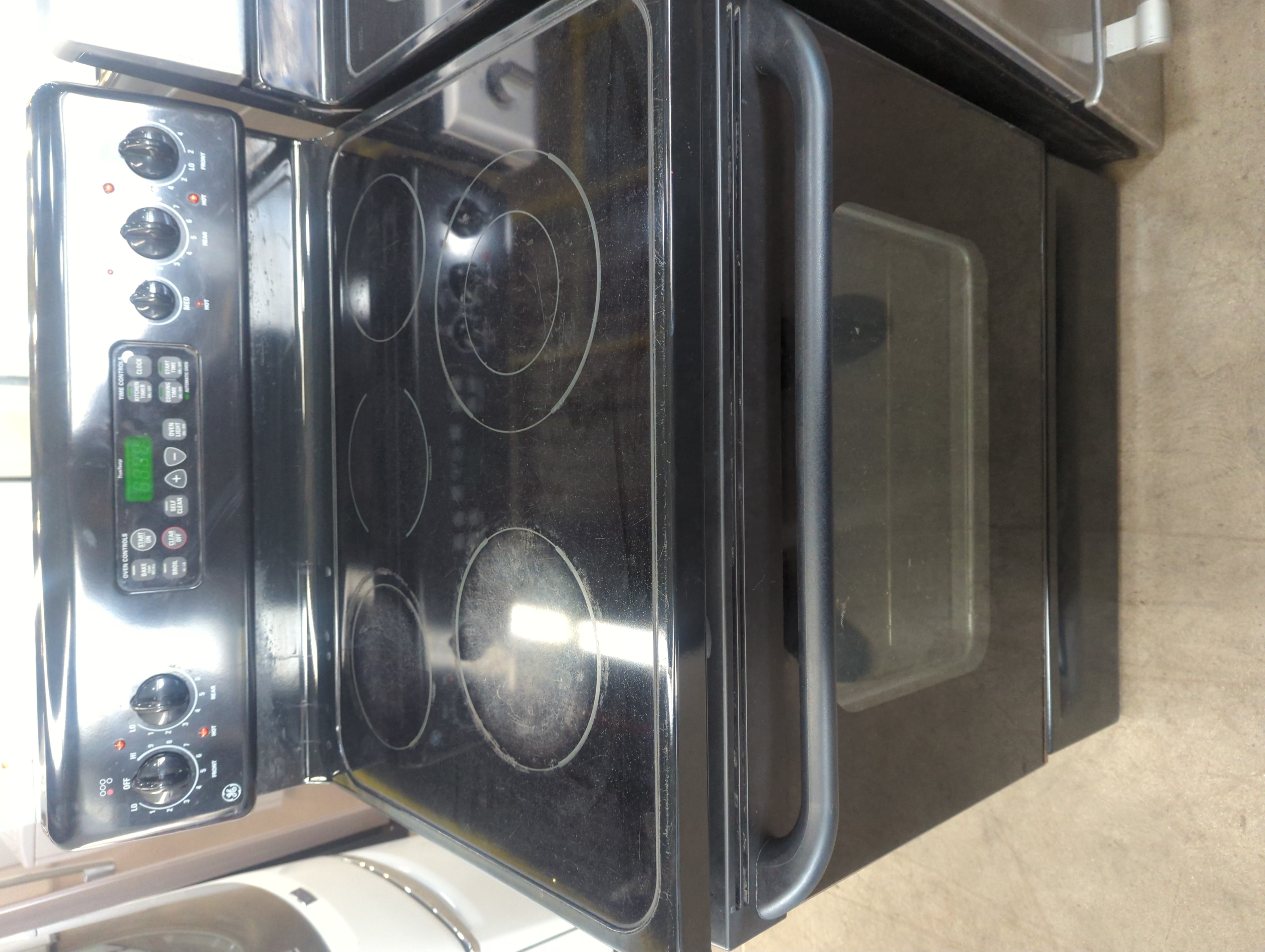 GE Electric Range